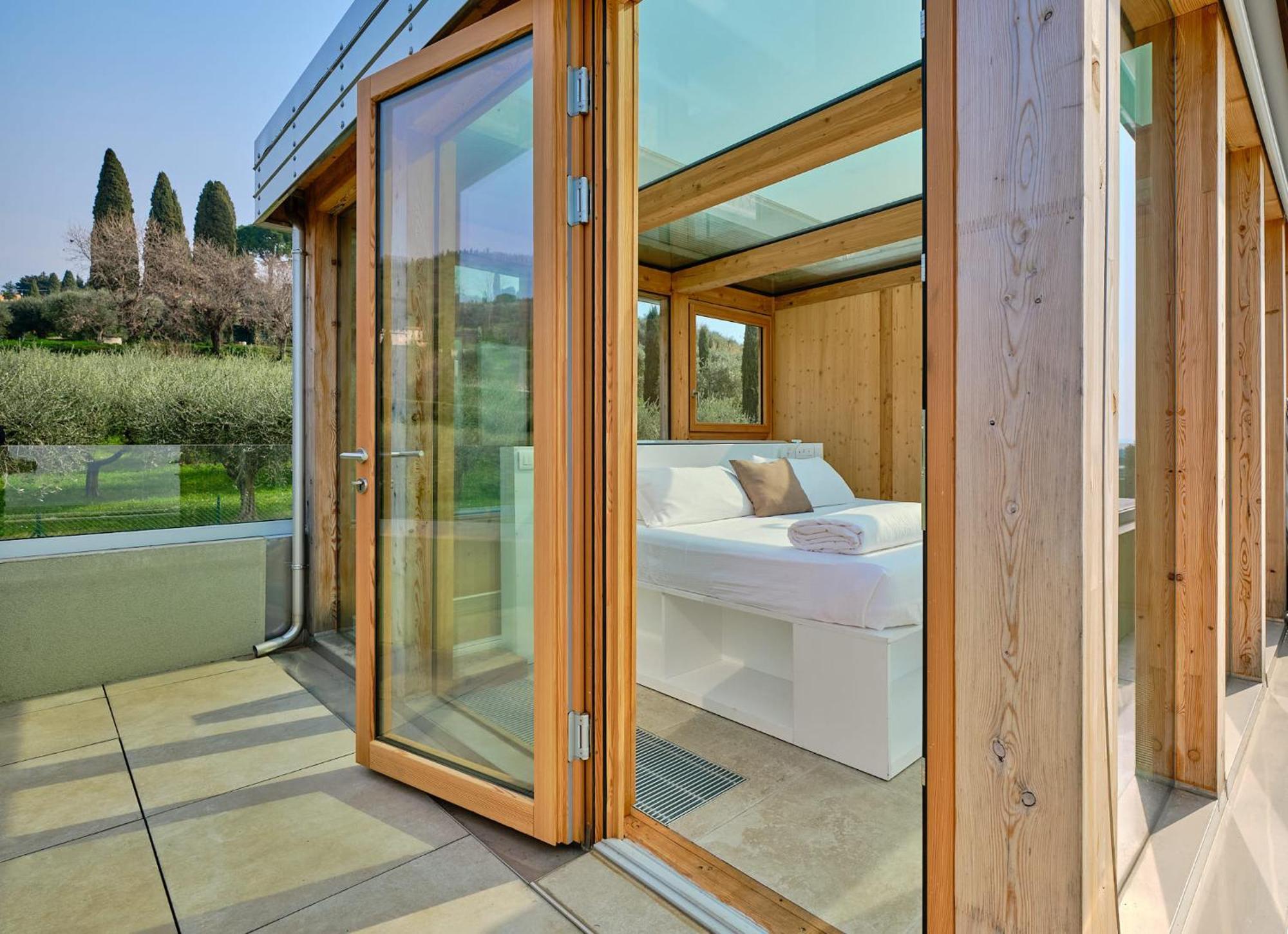 Villa Sunny Lake Suites Bardolino Exterior photo